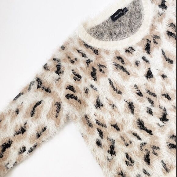 NWOT MinkPink Cheetah Print Oversized Sweater Size L - Picture 2 of 9